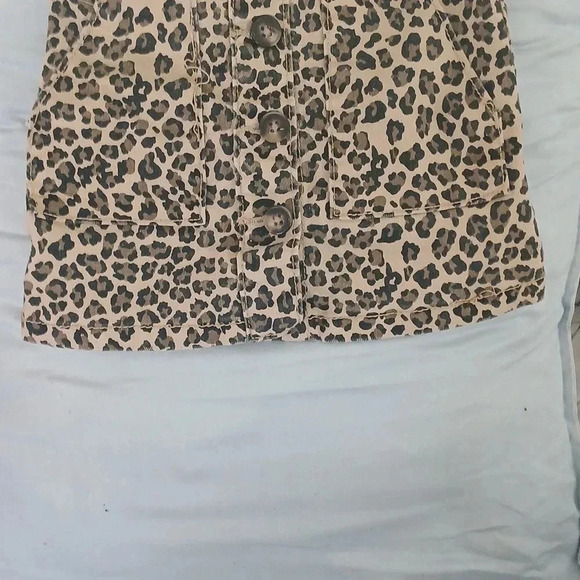 18 months overall dress..worn once..smoke free home..hypoallergenic - Picture 4 of 5